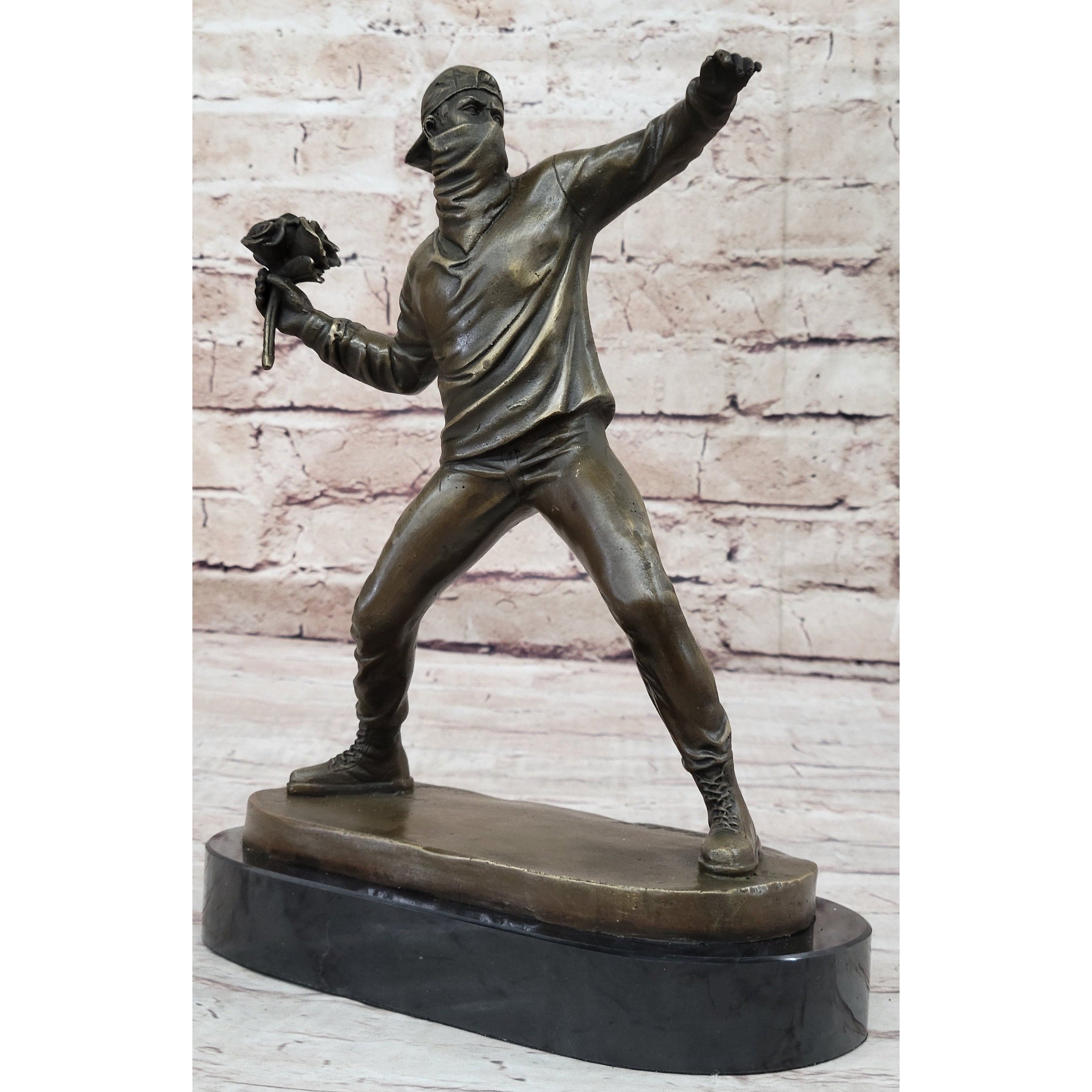 FLOWER BOMBER BRONZE STATUE ♯2 MCT当選 FLOWER BOMBER BRONZE STATUE#2