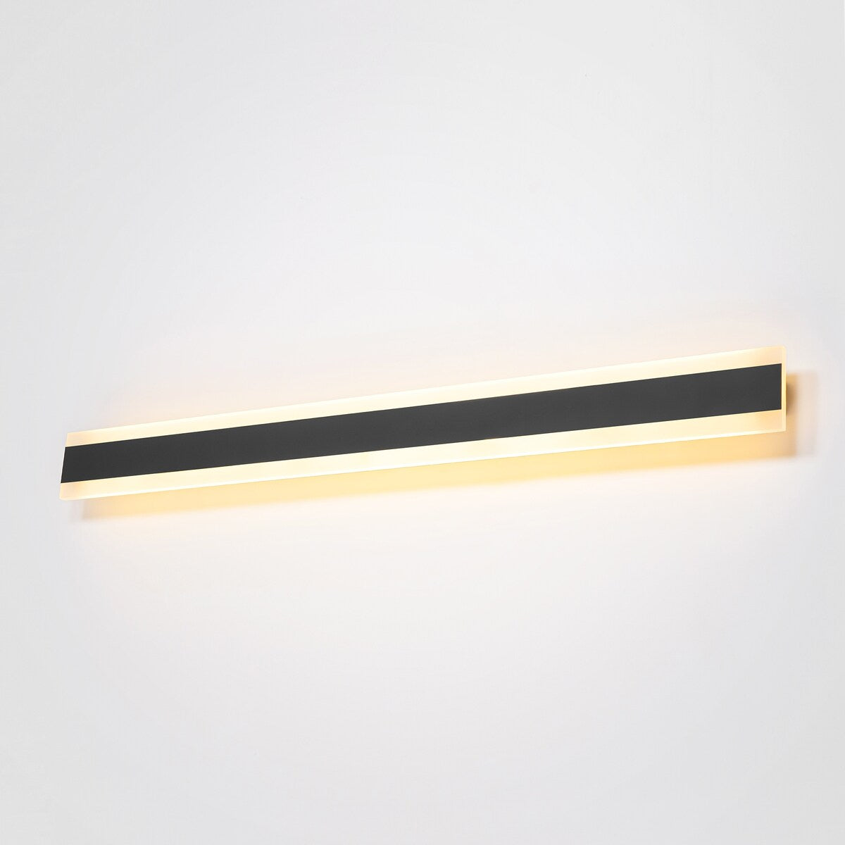 1-Light Modern Linear Strip Acrylic 3000K IP65 Integrated LED Warm Light Waterproof Outdoor Wall Light