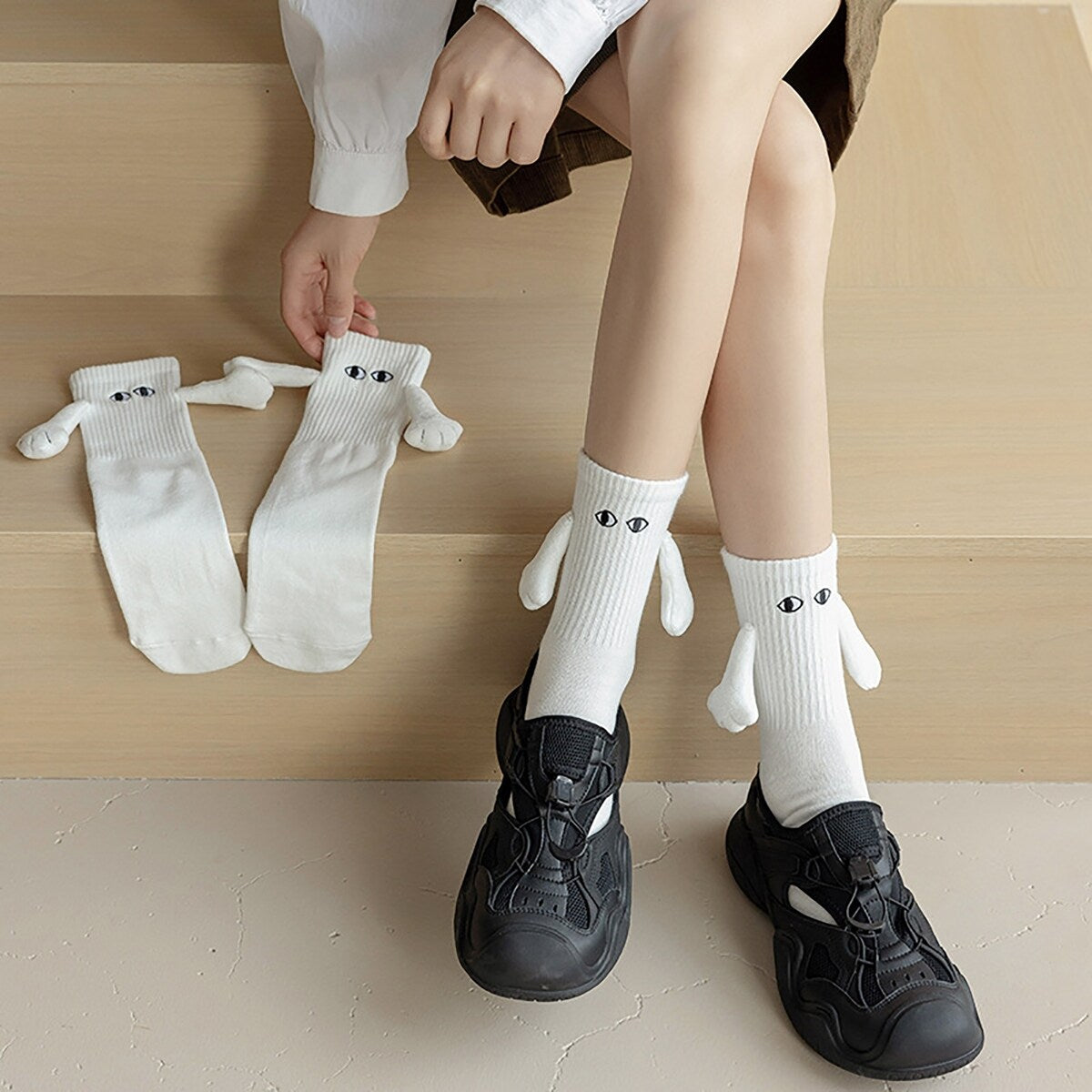 1 Pair Couple Socks Holding Hands Linking Socks Smiling Face AntiSlip Thick Socks MidTube Cute Socks Funny Gifts