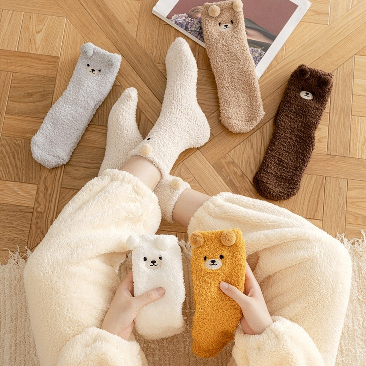 1 Pair Women Winter Coral Fleece Fuzzy Socks Embroidery Bear Pattern Thickened Plush Floor Socks MidTube Home Sleeping