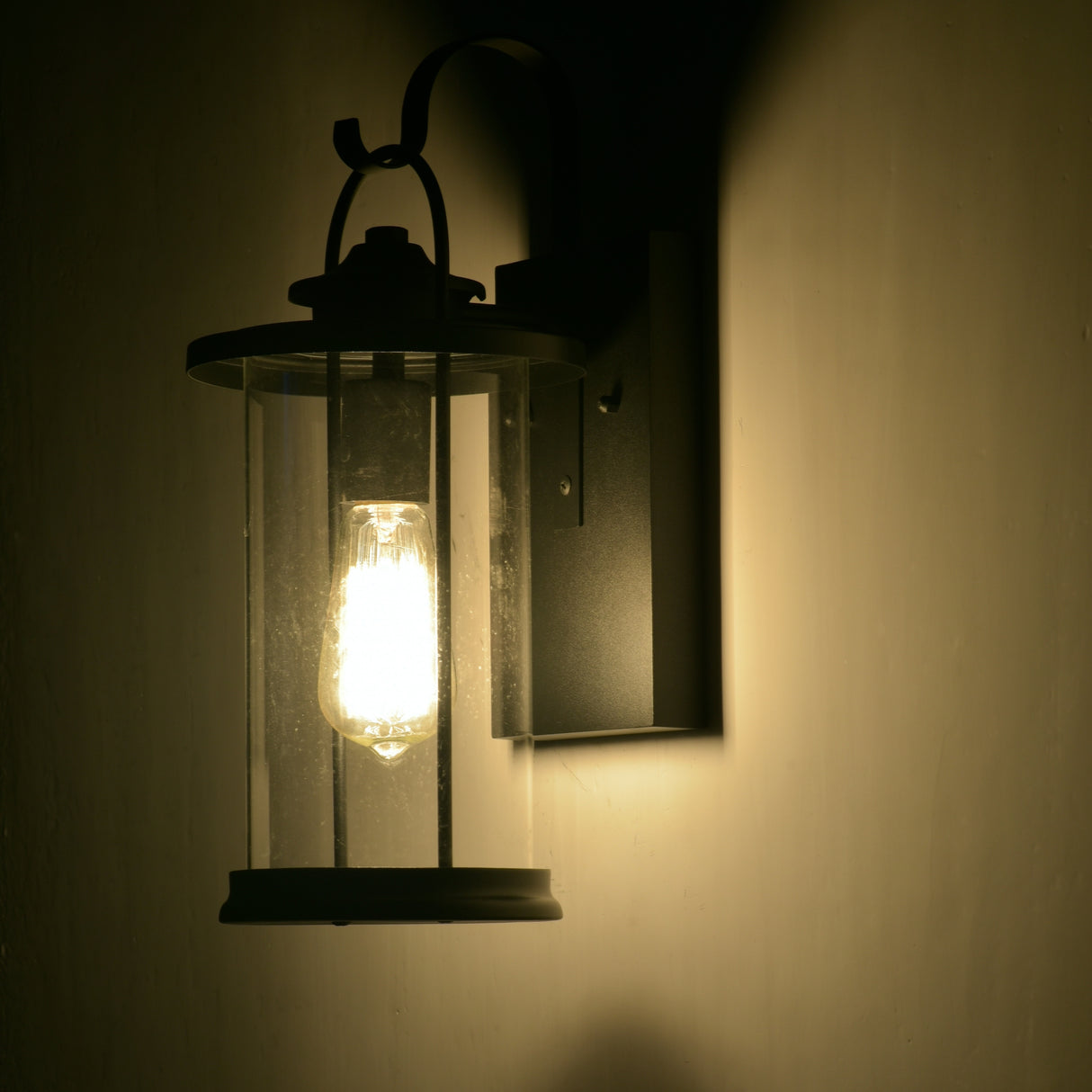 1-light Textured Black Outdoor Wall Lantern