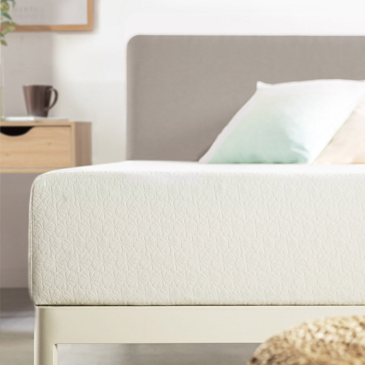 10 Inch Green Tea Memory Foam Mattress