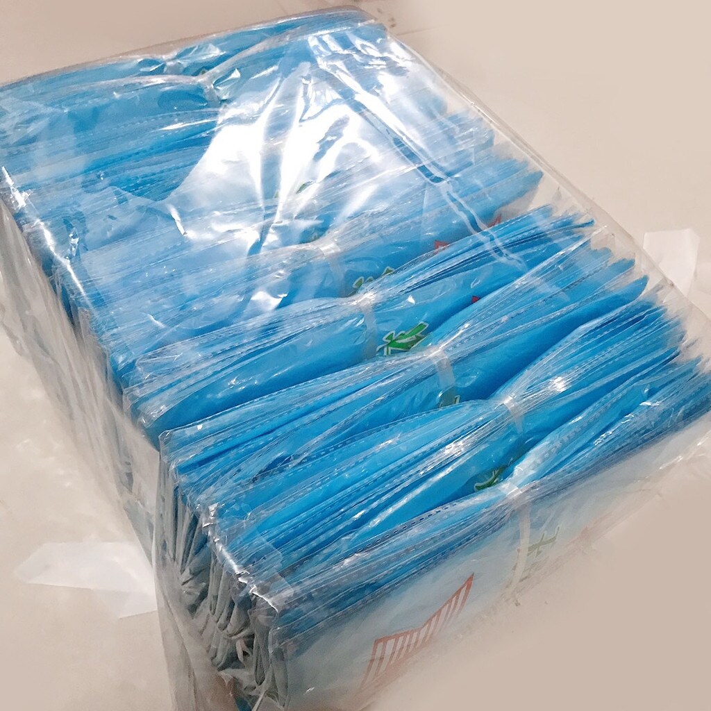 100x Disposable Adult Emergency Waterproof Rain Coat Hiking Camping Hood