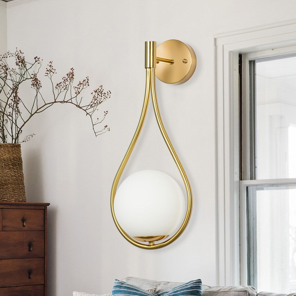 YANSUN 7.87 in. 1-Light Gold Water Drop Mid-Century Modern Wall Sconce with Global Frosted Glass Shade for Bedroom Bedsides