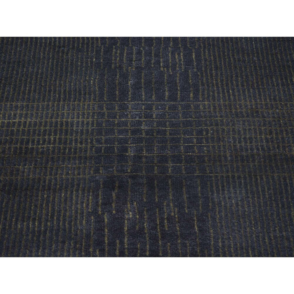 Shahbanu Rugs Wool/Silk Nepali Hand-knotted Oriental Rug (5'7 x 7'9)
