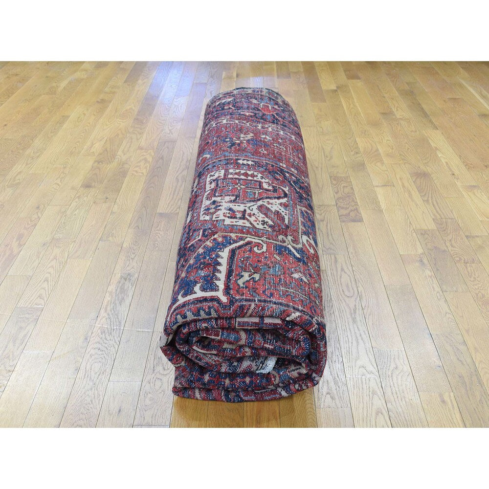 Shahbanu Rugs Semi-antique Persian Heriz Oversize Hand-knotted Rug (11'1 x 14'2)