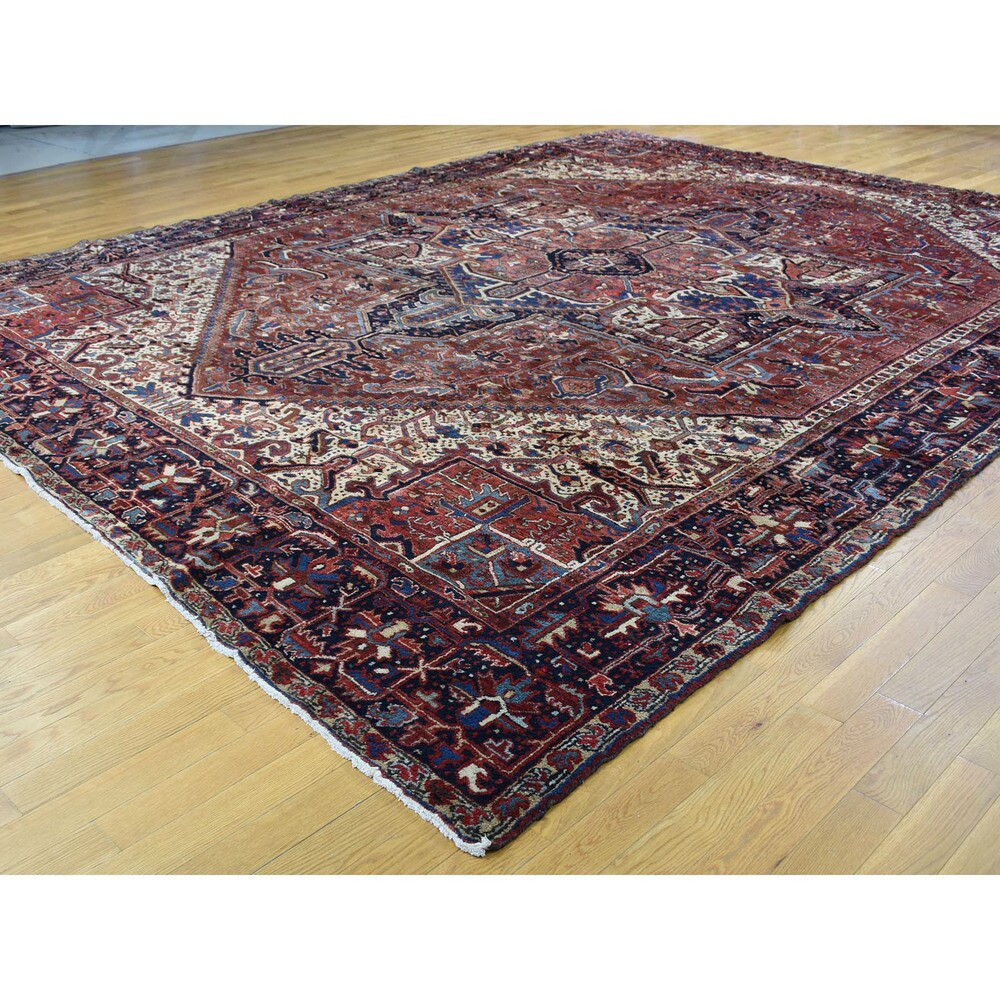 Shahbanu Rugs Semi-antique Persian Heriz Oversize Hand-knotted Rug (11'1 x 14'2)