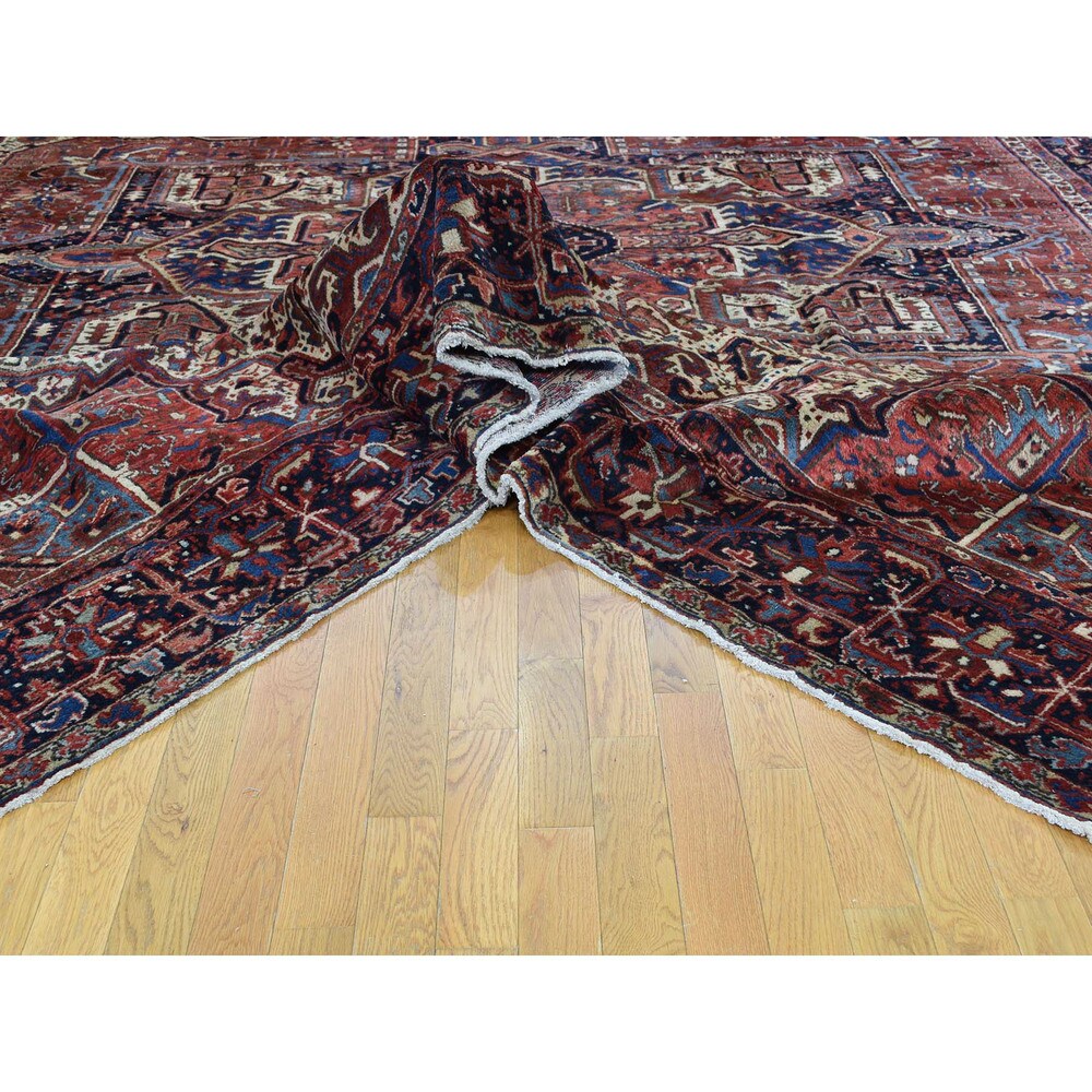 Shahbanu Rugs Semi-antique Persian Heriz Oversize Hand-knotted Rug (11'1 x 14'2)