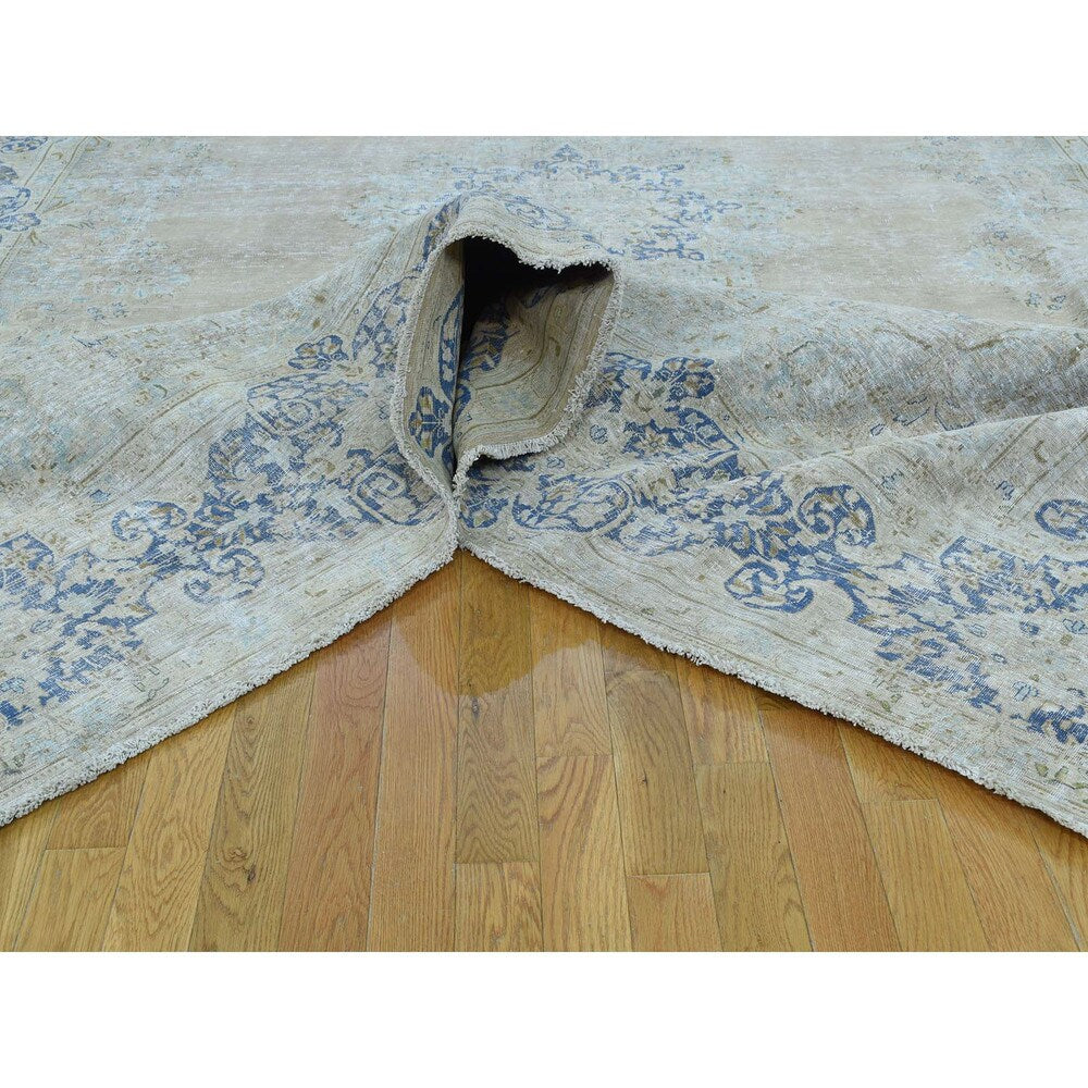 Shahbanu Rugs Kerman Whitewash Hand-knotted Wool Zero Pile Shaved Thin Rug (9'8 x 13'2)