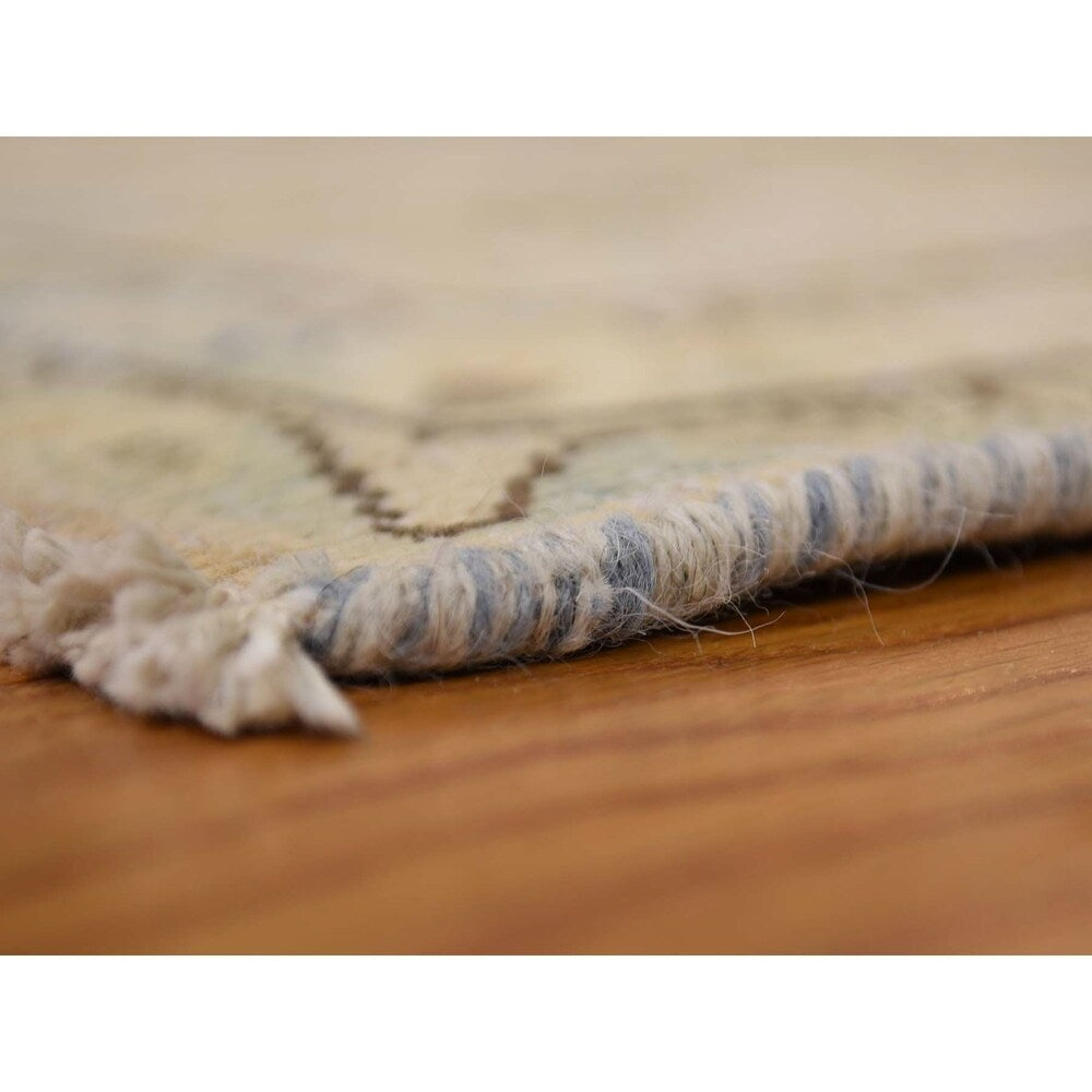 Shahbanu Rugs Pure Wool Vintage White Wash Persian Kerman Hand-Knotted Rug (10' x 13')