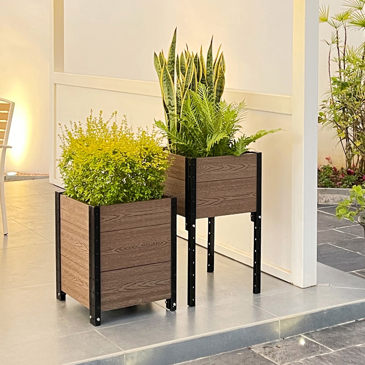 2 Corner Planter Bundle Brown