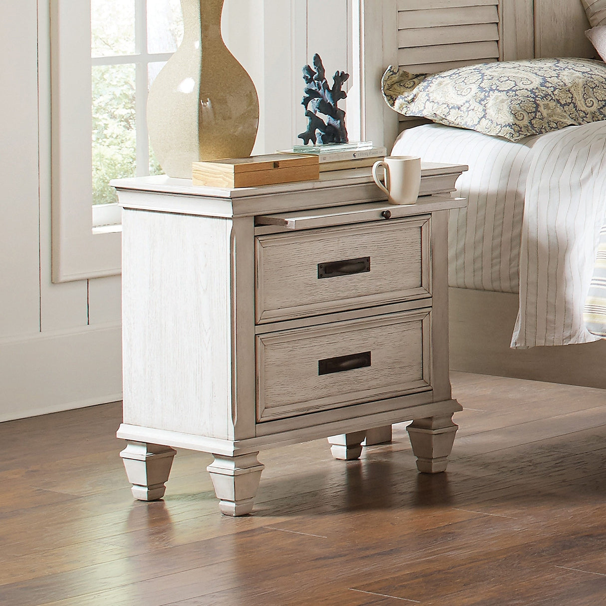 2 Drawers Wooden Nightstand, Antique White