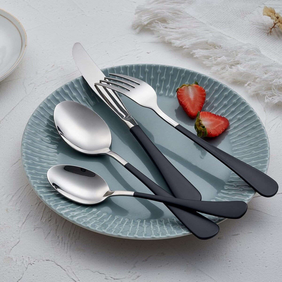 20 Piece 18/0 Stainless Steel Flatware Set