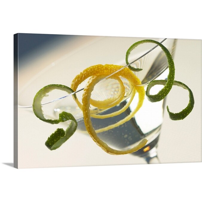 "Martini and with a twist" Canvas Wall Art