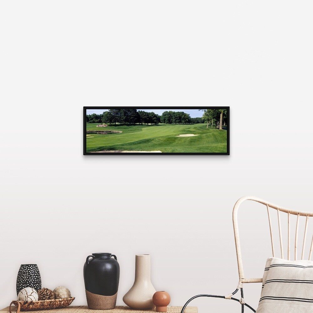 "Whirlpool Golf Course Niagara Falls Ontario Canada" Black Float Frame Canvas Art