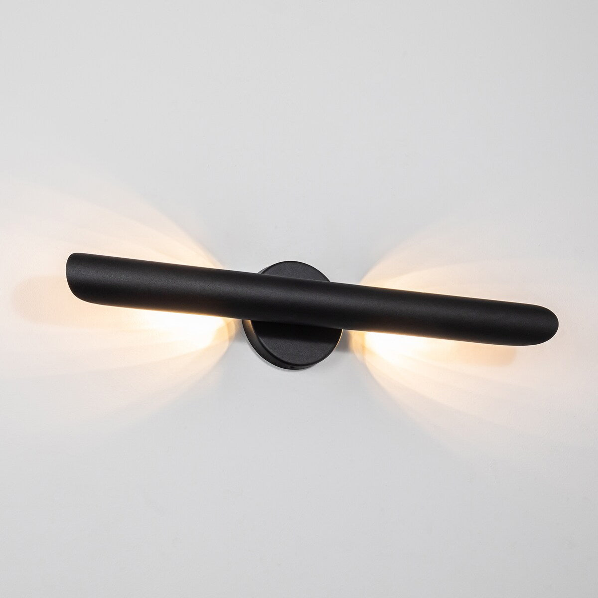 23.6-inch Modern Minimalist Aluminum Linear Cylinder Geometric Wall Light Integrated LED Bathroom Vanity Light