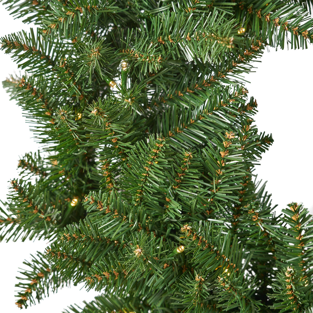 24-Inch Norway Spruce Pre-Lit Warm White LED Artificial Christmas Wreath by Christopher Knight Home - led-clear