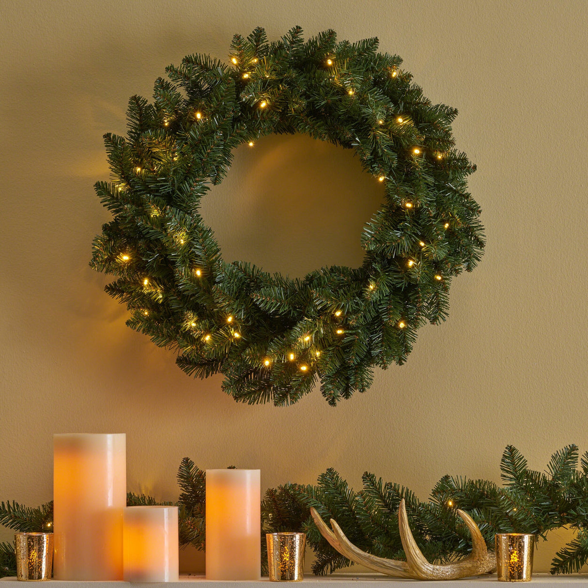 24-Inch Norway Spruce Pre-Lit Warm White LED Artificial Christmas Wreath by Christopher Knight Home - led-clear