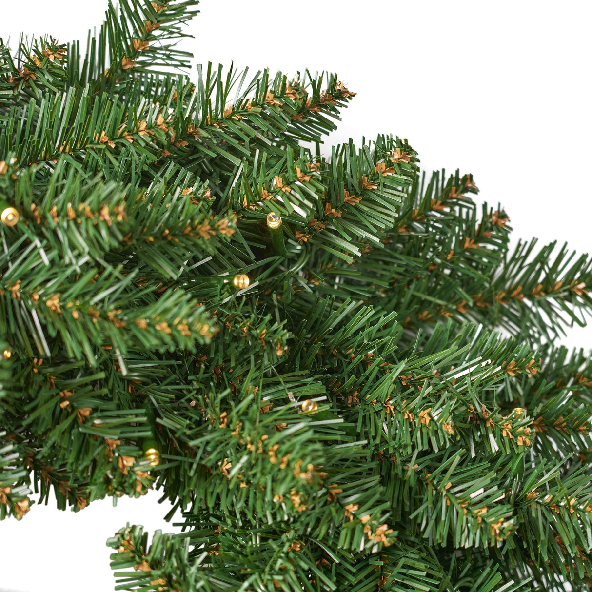 24-Inch Norway Spruce Pre-Lit Warm White LED Artificial Christmas Wreath by Christopher Knight Home - led-clear