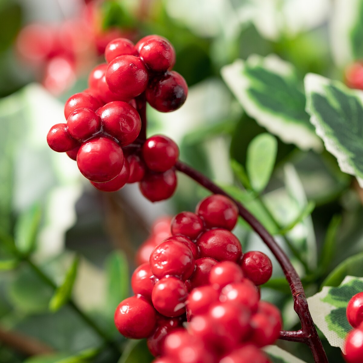 29" Artificial Berry Holly Spray