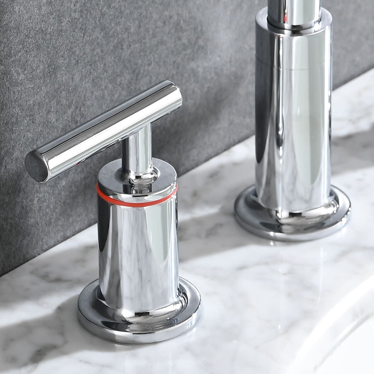 3 Holes Bathroom Sink Faucet With Drain Assembly 8 Inch Widespread Bathroom Faucets 2 Handle Modern Lavatory Basin Vanity Taps