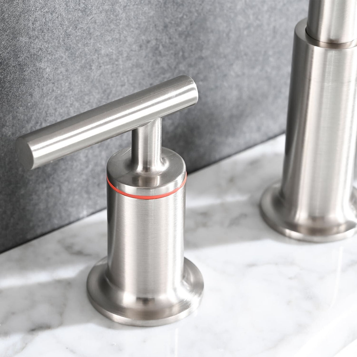3 Holes Bathroom Sink Faucet With Drain Assembly 8 Inch Widespread Bathroom Faucets 2 Handle Modern Lavatory Basin Vanity Taps