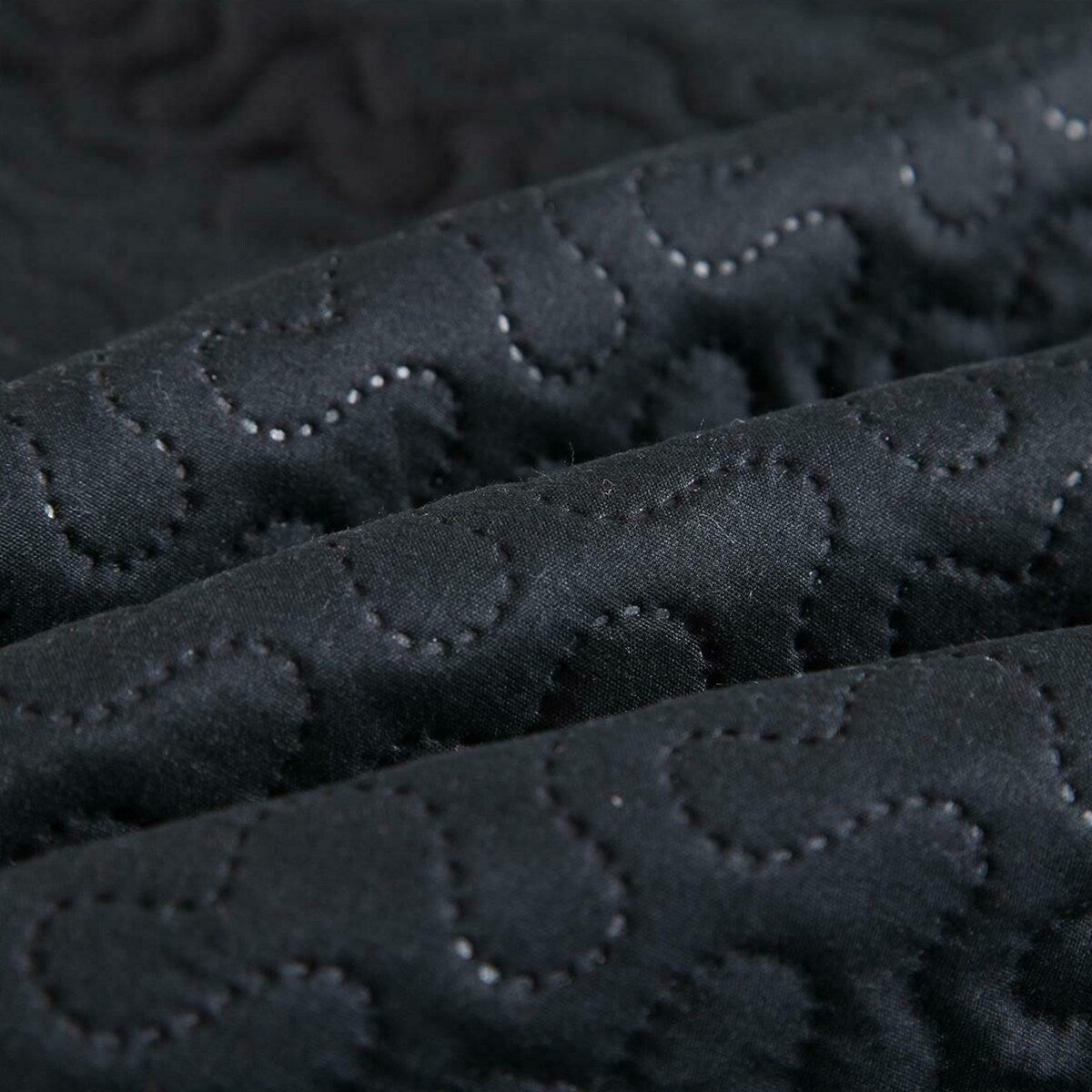 3 Piece King Size Quilt Set With Pillow Shams Black
