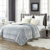 Tahari 3D Carved Pv Bottom Dye Comforter Reverse To Sherpa