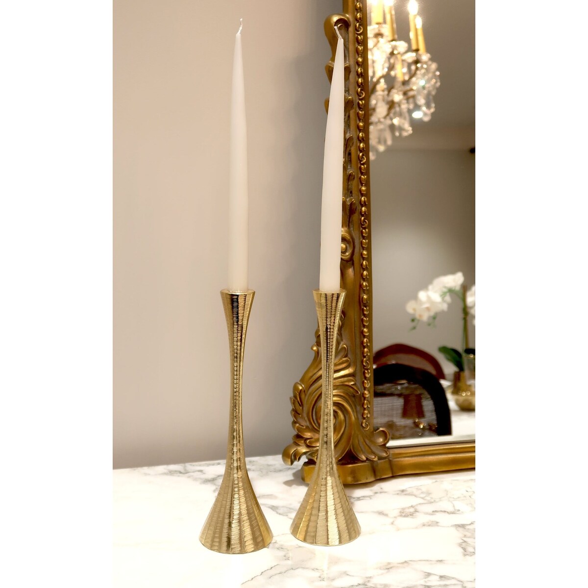 3"D Set of 2 Gold Geometric Candlesticks