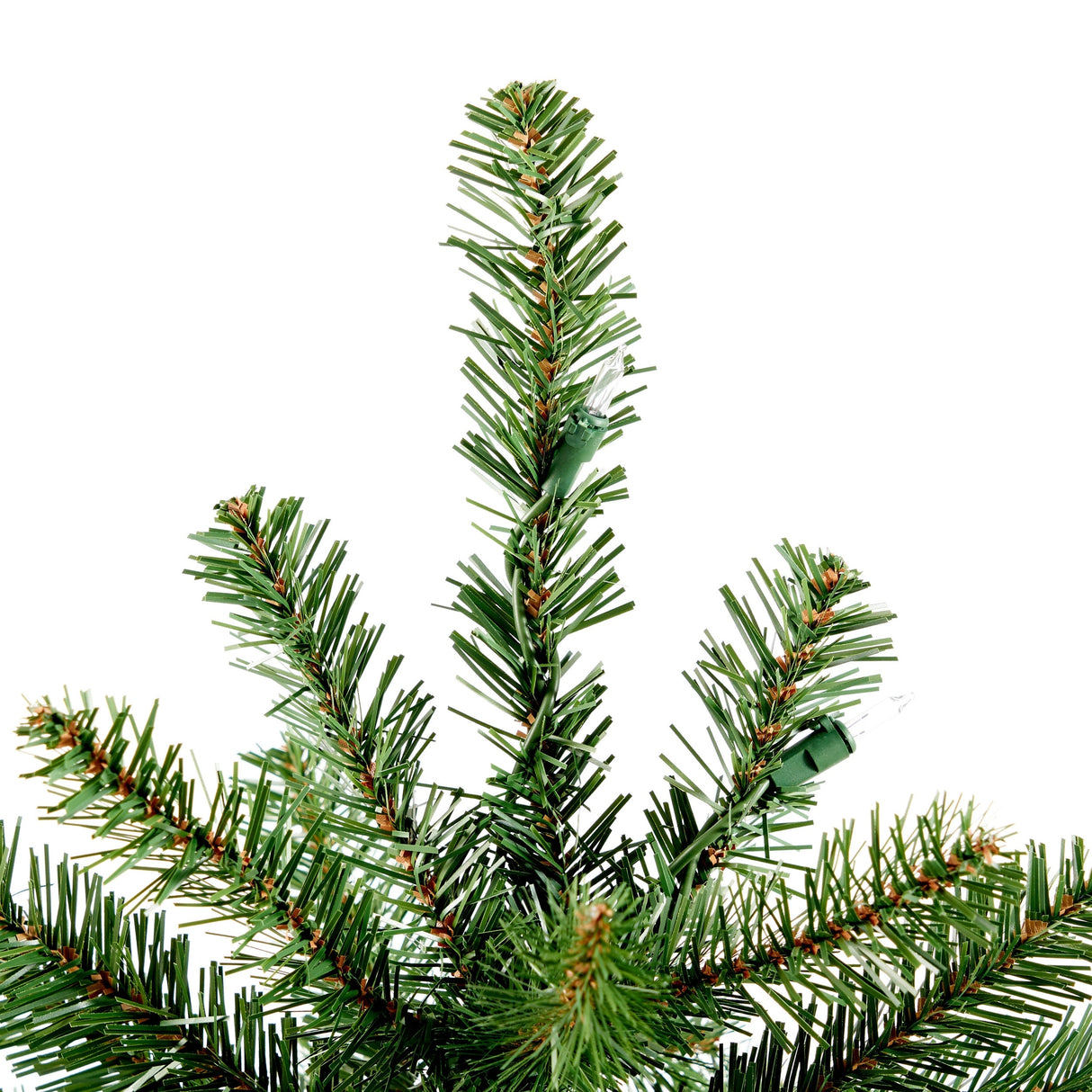 4.5-foot Norway Spruce Pre-Lit String Light or Unlit Hinged Artificial Christmas Tree by Christopher Knight Home