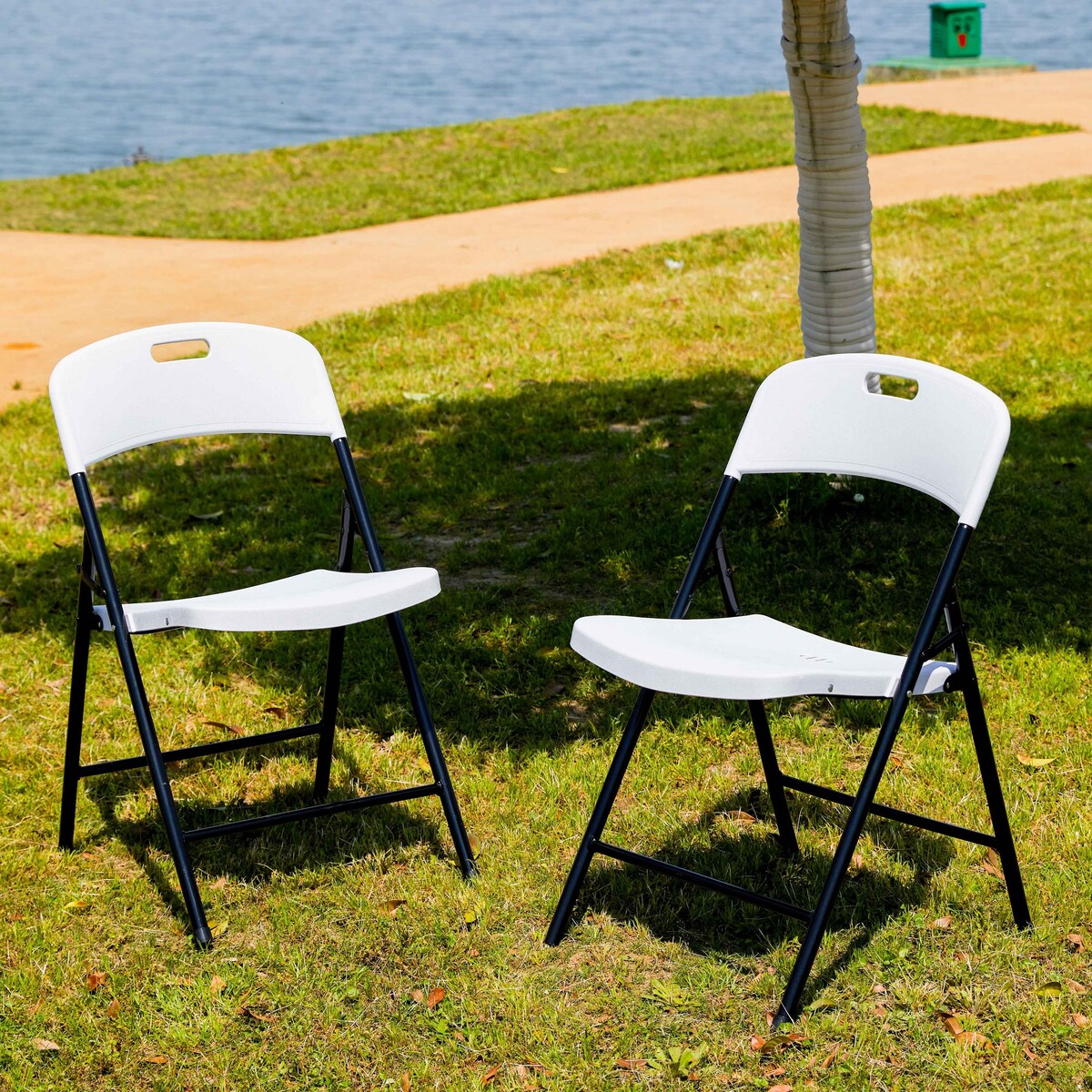 4pcs Portable Plastic Folding Chairs with Metal Legs