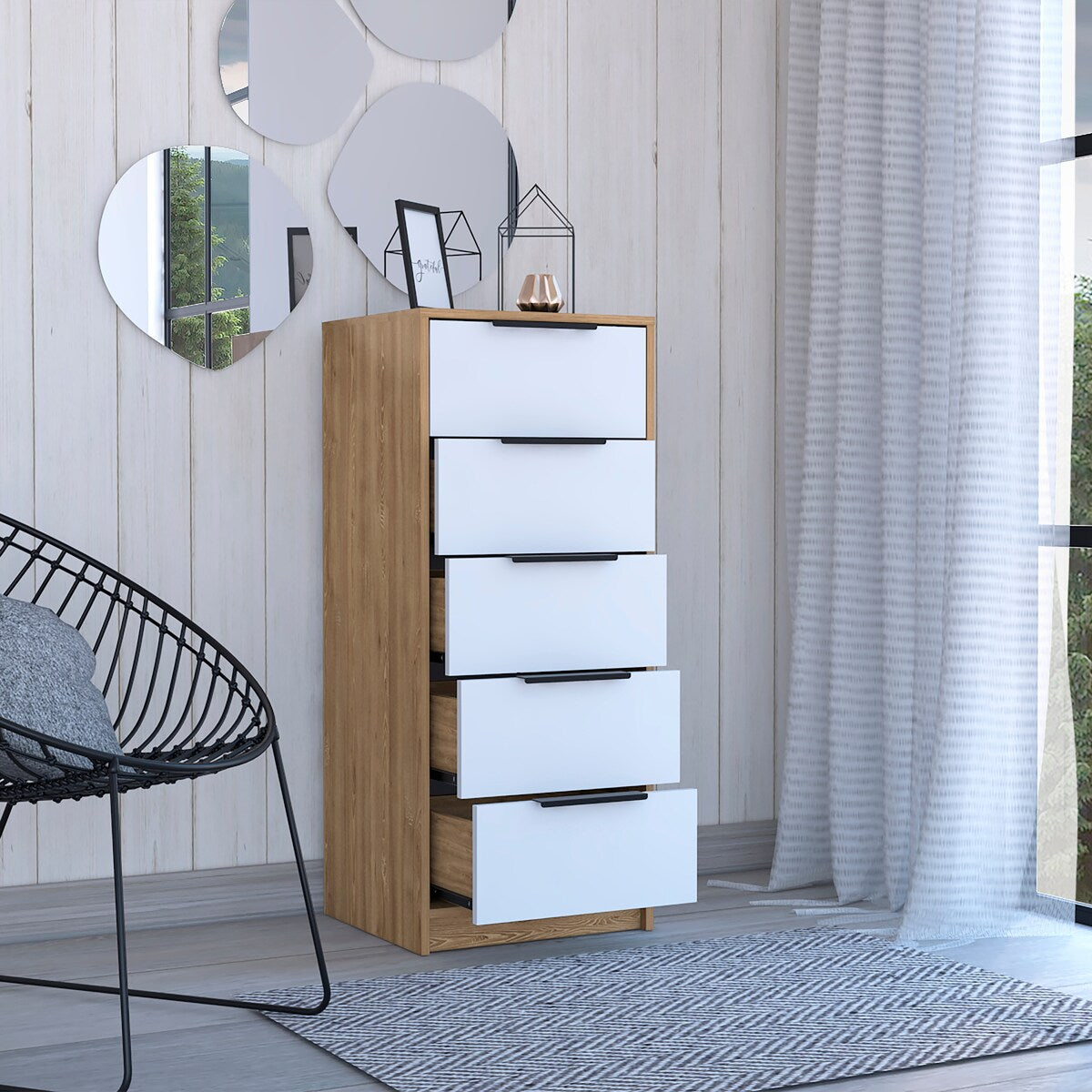 5 Drawers Dresser And Metal Handle