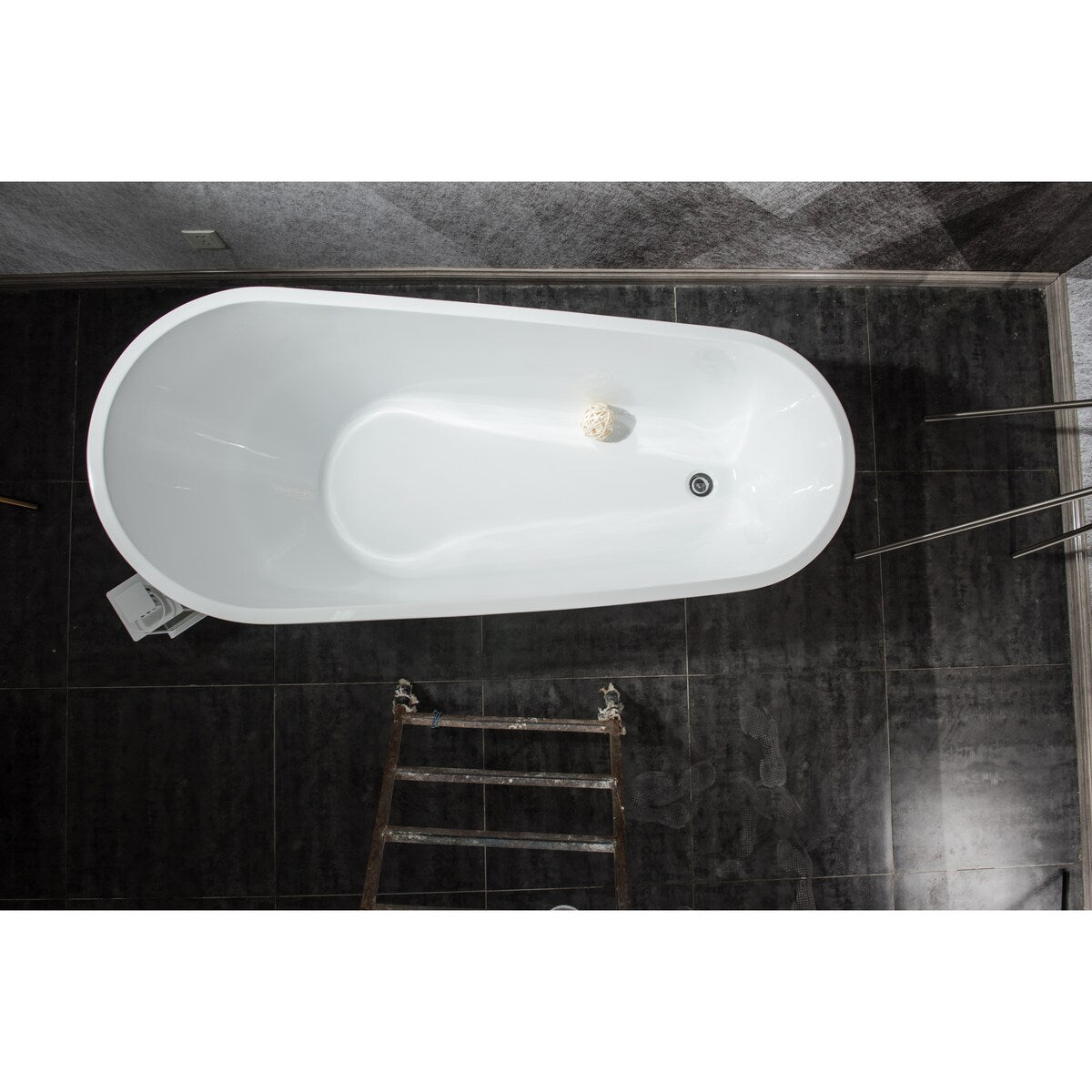 Toolkiss 55 in. Acrylic Flatbottom Bathtub in White