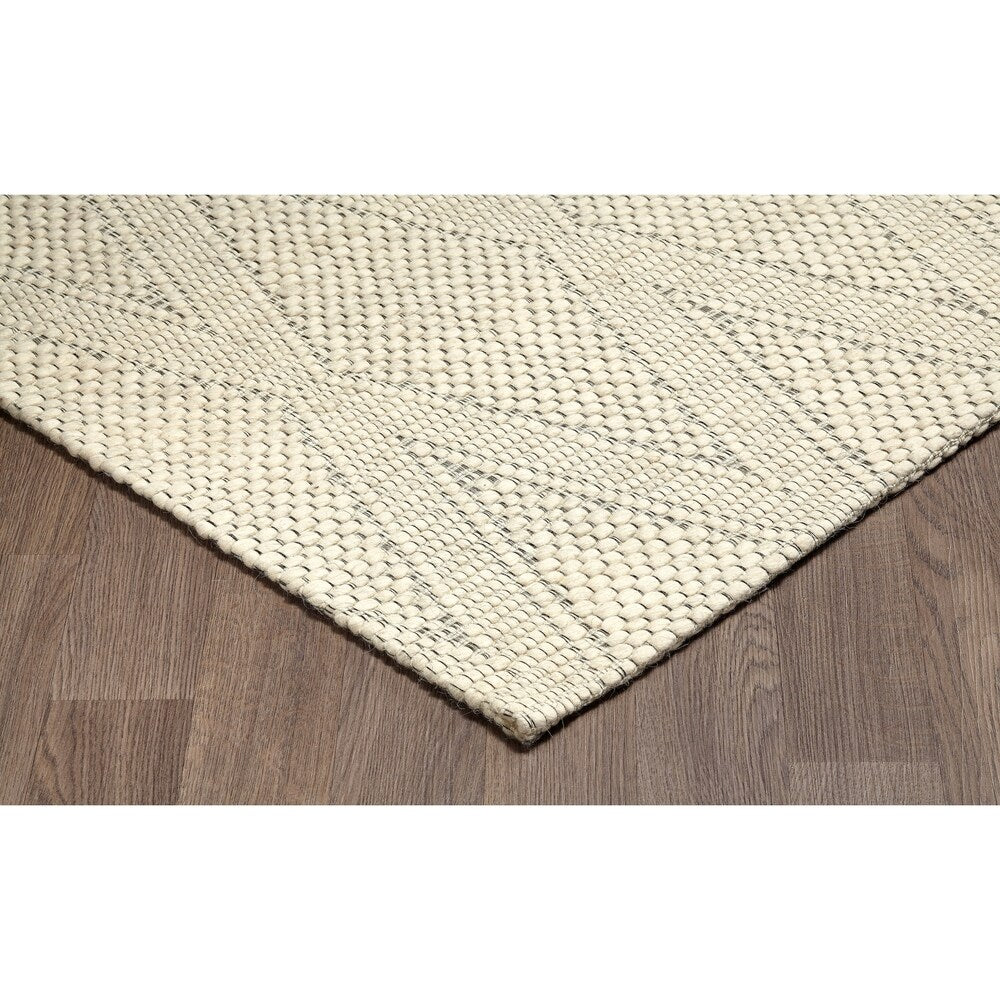 Handmade Wool Ivory Large Diamond Rug