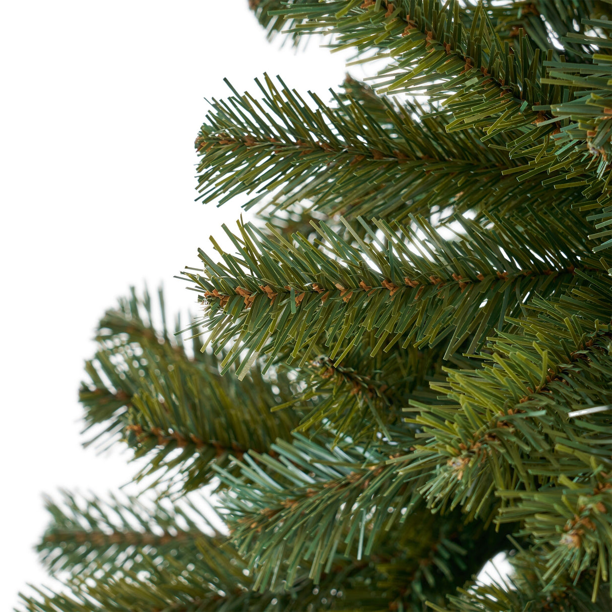 7.5-foot Noble Fir Artificial Christmas Tree by Christopher Knight Home