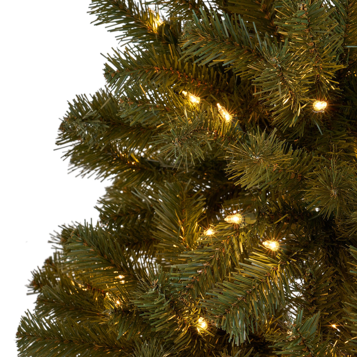 7.5-foot Noble Fir Artificial Christmas Tree by Christopher Knight Home
