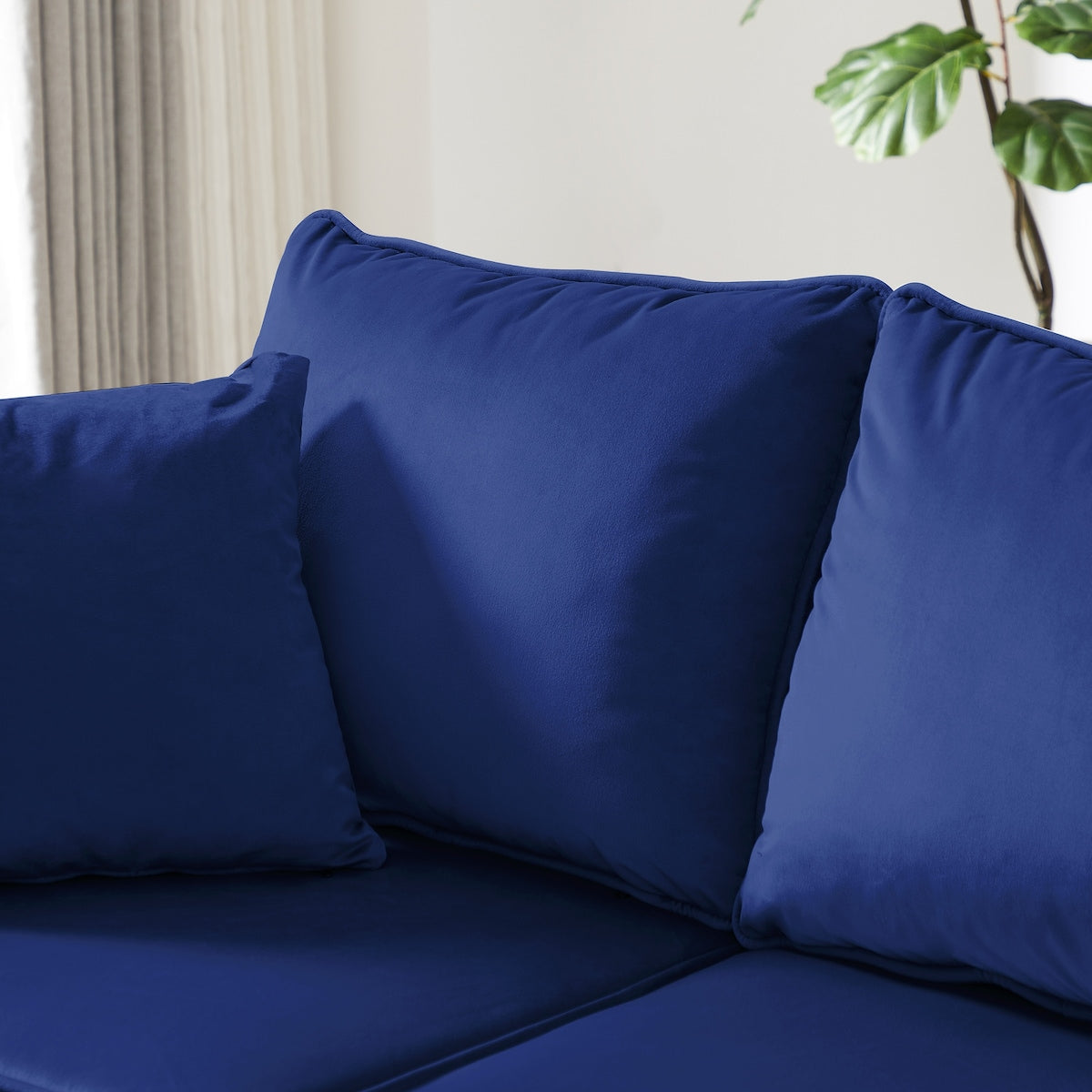 74" Velvet Sofa Couch with 2 Pillows, Modern 3 Seater Sofa with Wood Legs for Living Room and Bedroom