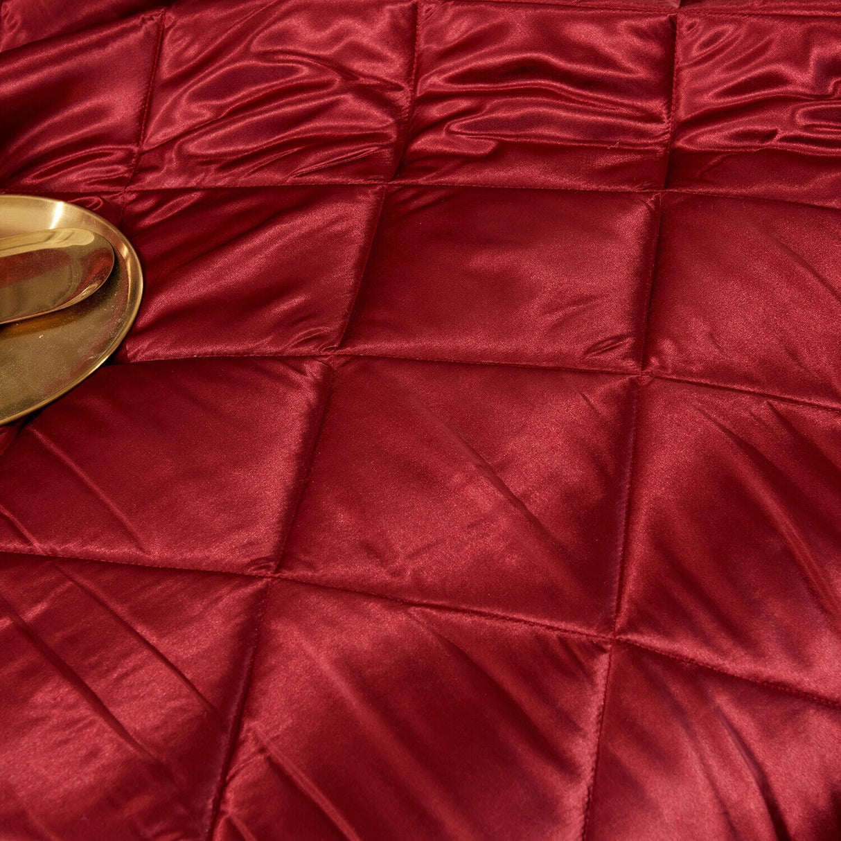 8 Pcs Silky Satin Bed Comforter Set in Cal King Size