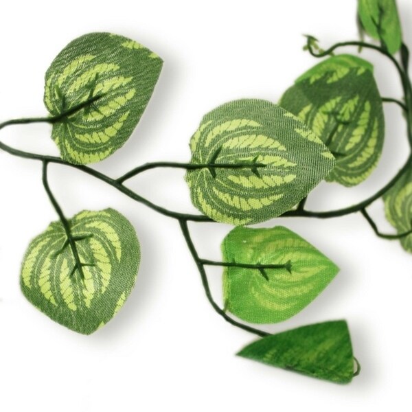 ALEKO Artificial Bright Devil's Ivy Garland Decoration 7.5' lot of 10