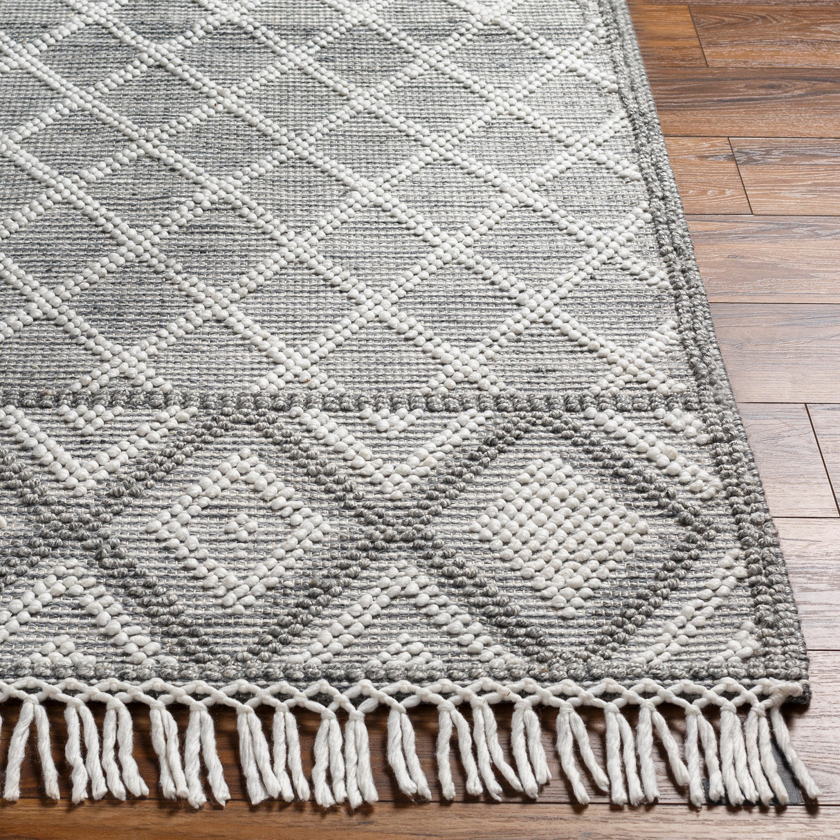 Livabliss Aadhya Handmade Indoor/ Outdoor Bohemian Area Rug