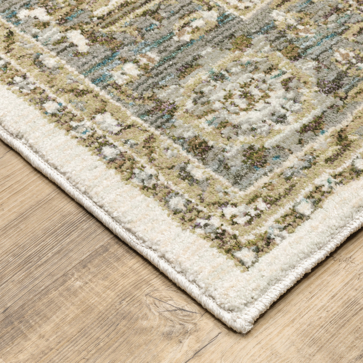 Style Haven Adalynn Traditional Bordered Area Rug