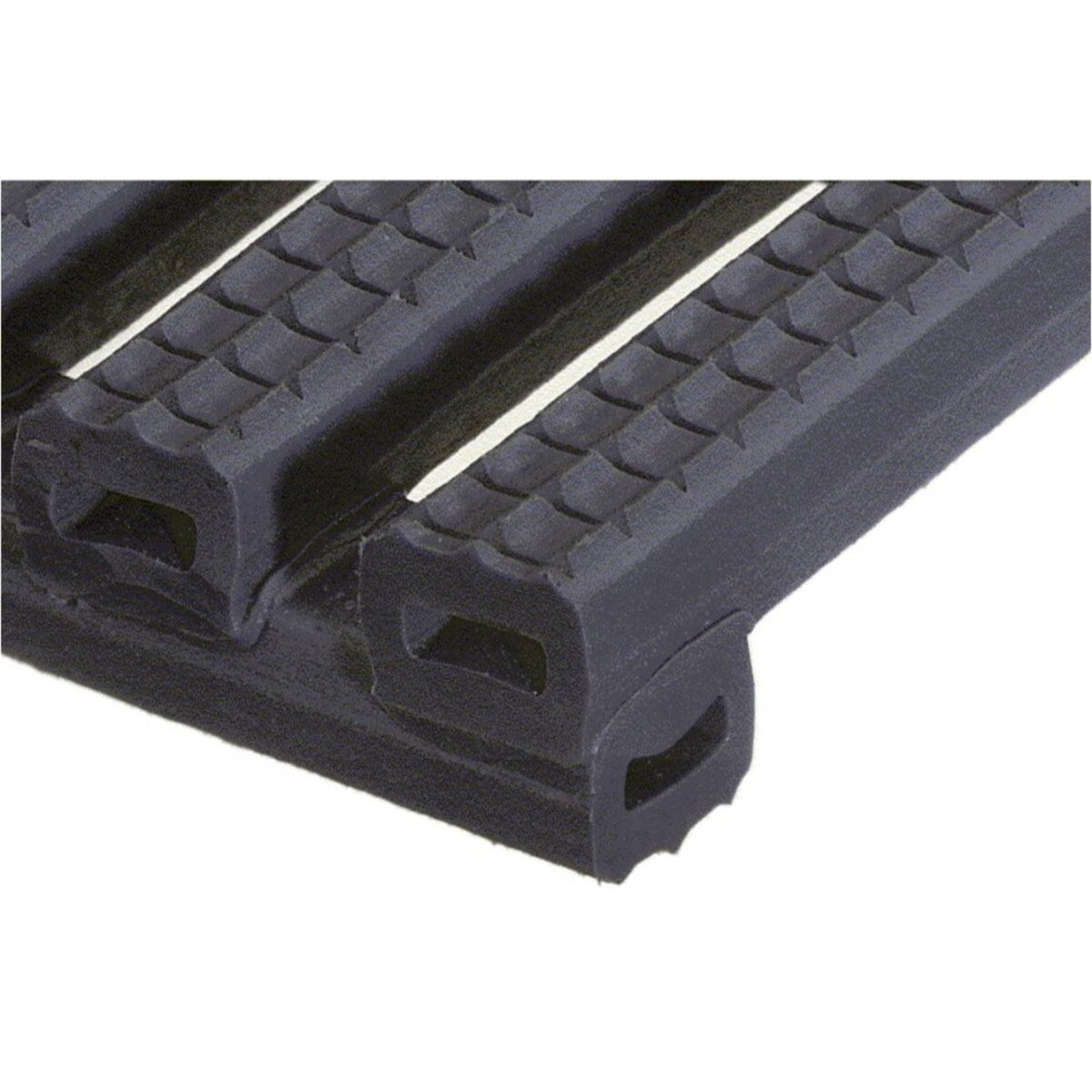 Mats Inc. Airpath Safe Tread Ergonomic Comfort Utility Mat, 3' x 30'
