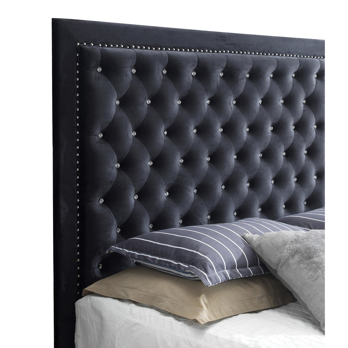 Alba Upholstered King Panel Bed