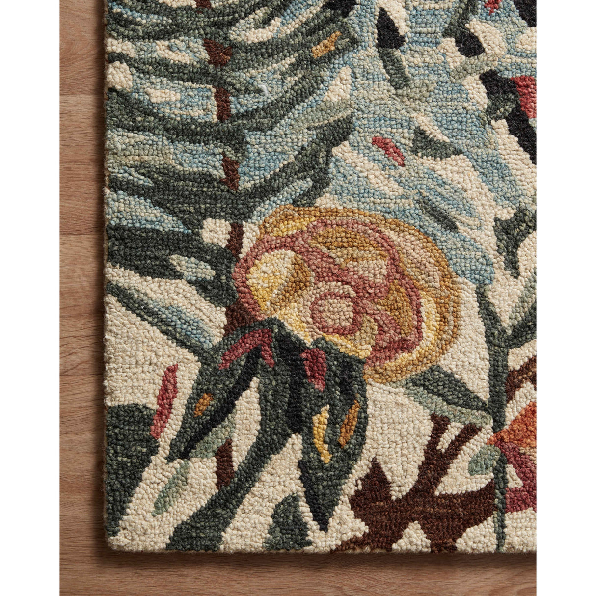 Alexander Home Evelyn Floral Bouquet Area Rug