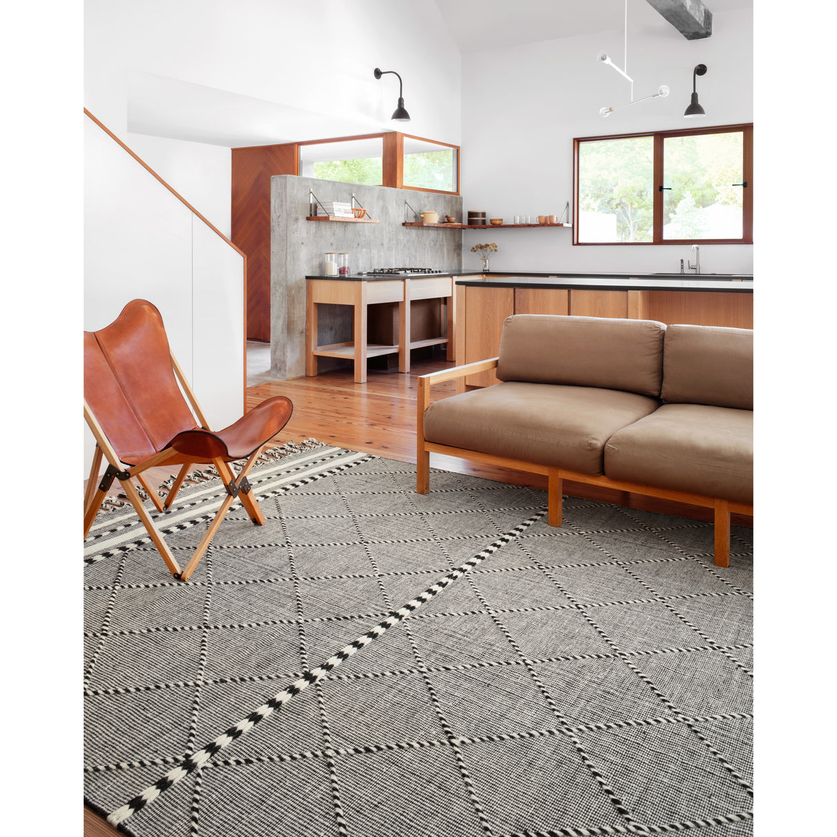 Alexander Home Isaiah Global Hand Loomed Geometric Wool Rug