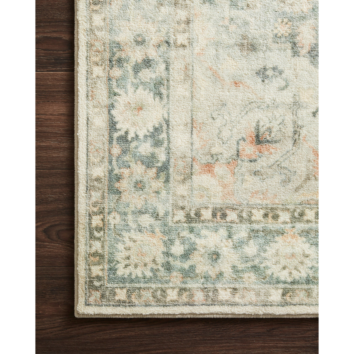 Alexander Home Juliet Floral Ultra-Soft Distressed Oriental Rug
