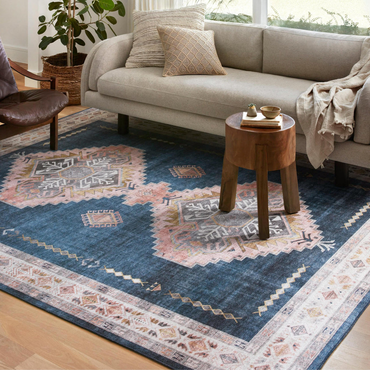 Alexander Home Meghan Vintage Boho Distressed Area Rug