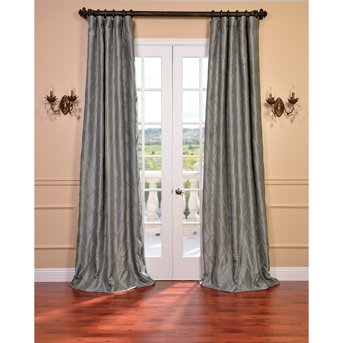 Exclusive Fabrics Alexandria Platinum Faux Silk Embroidered 96-inch Cu