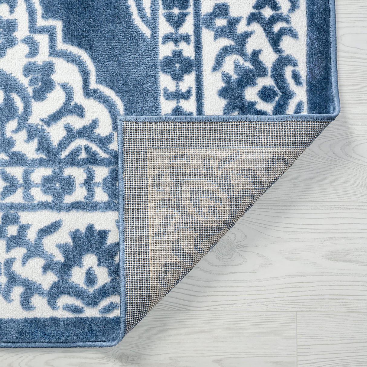 Wyman Farmhouse Floral Indoor Area Rug
