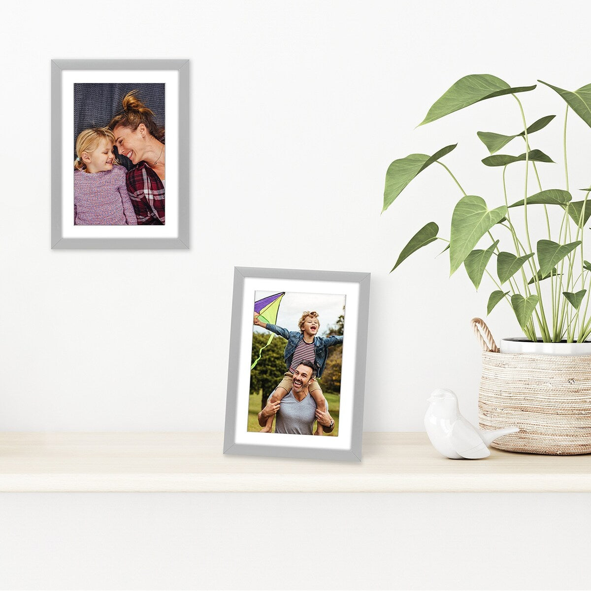 Americanflat 5x7 Picture Frame with Mat for 4x6, Silver